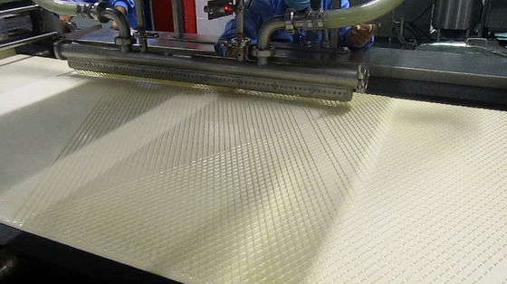 3.5kw Swiss Roll Making 5 Nozzles Online Cake Depositor